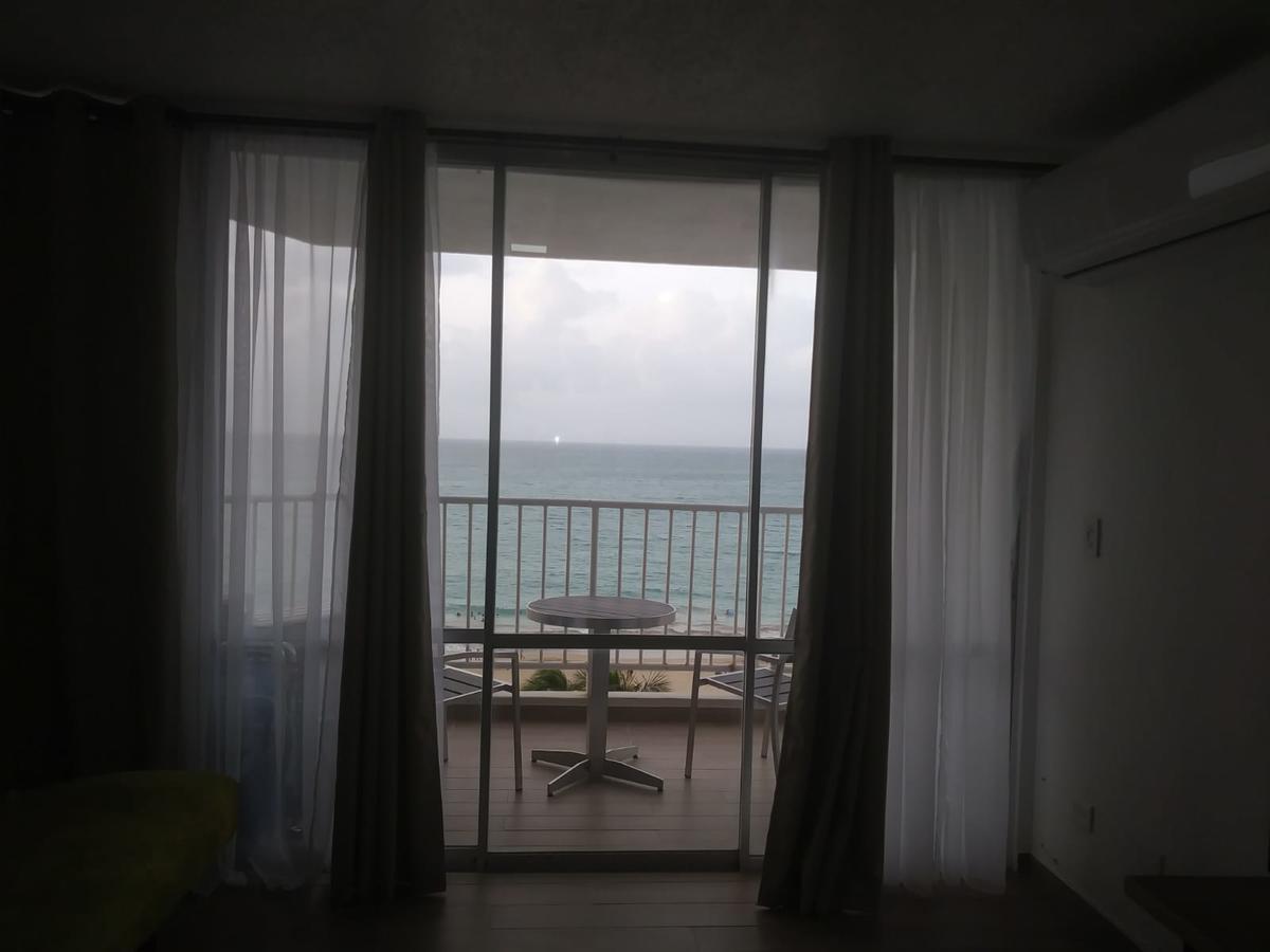 Beach Front At Marbella Condo San Juan Exterior photo